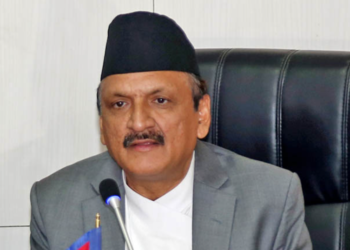 पूर्वमन्त्री डा. महतद्वारा नदी कटान क्षेत्रको निरीक्षण