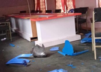 नुवाकोट क्याम्पसमा तोडफोड