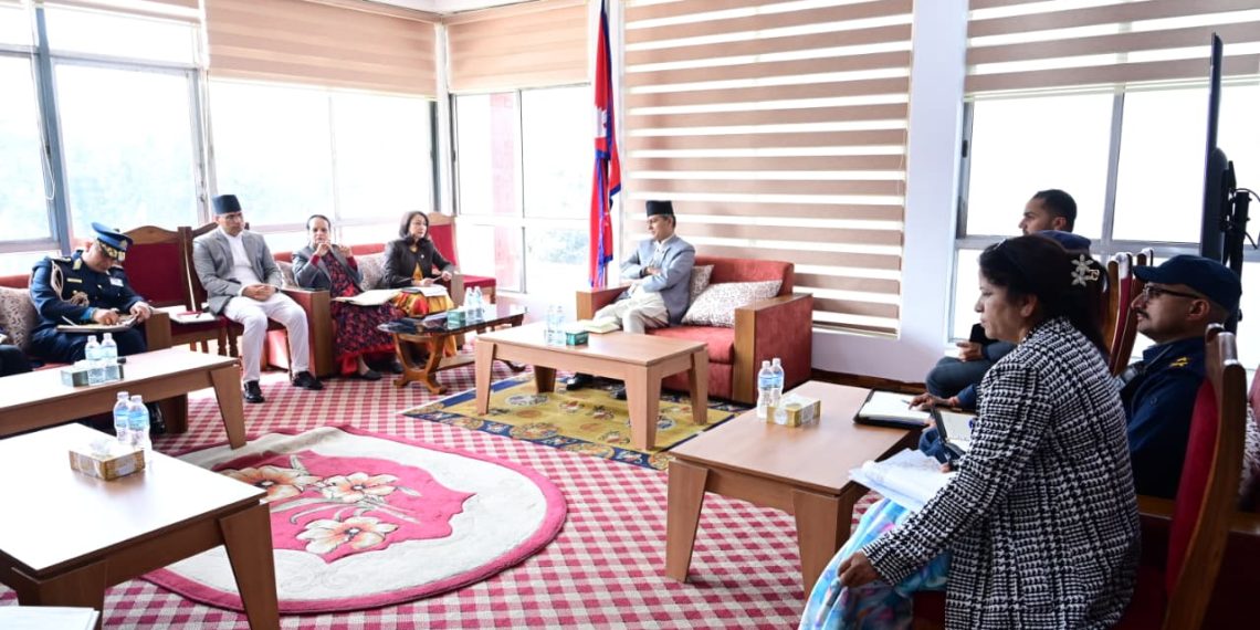 गृहमन्त्रालयमा शनिवार बसेको बैठक ।